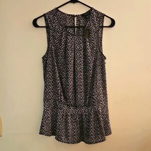 Small THE LIMITED Black and White Sleeveless‎ Top